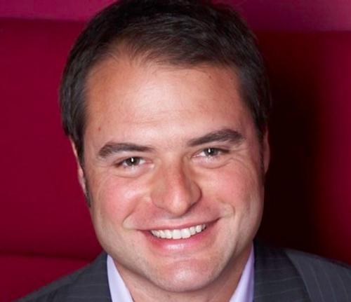 Ronco launched the first YeloSpa in 2007 in midtown Manhattan, New York