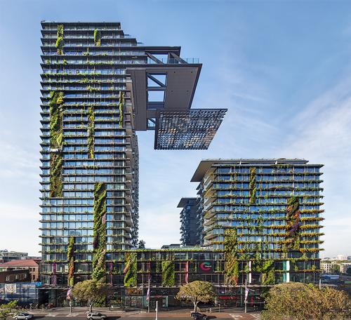 One Central Plaza by Ateliers Jean Nouvel / Murray Fredericks, courtesy of Frasers Property an
