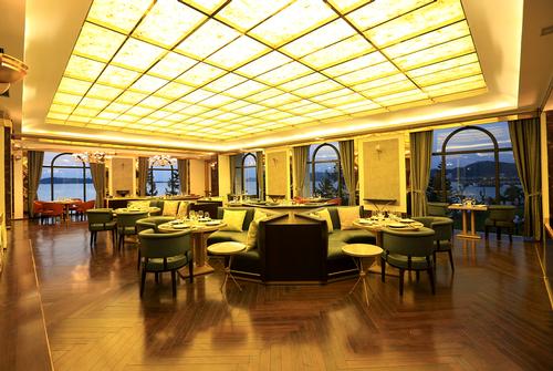 The resort opened on 31 October, 2015 / Vinpearl Ha Long