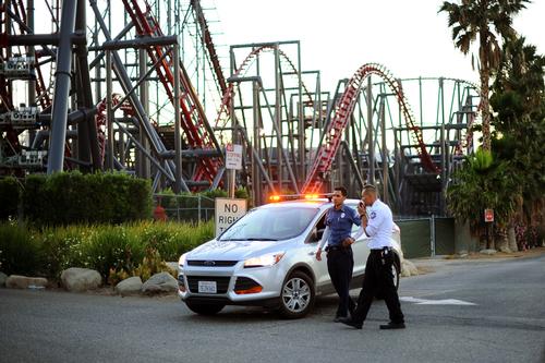 US coaster derails injuring four 