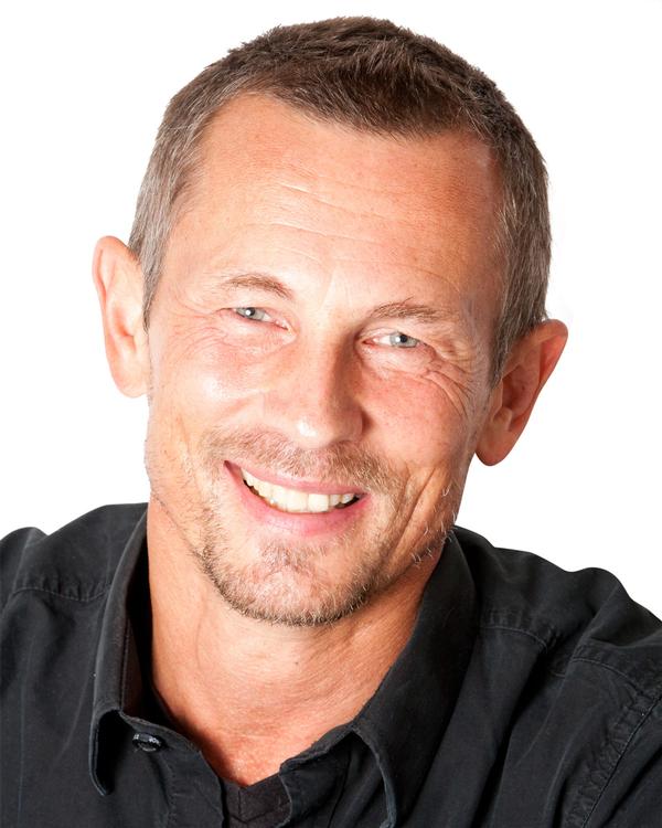 Dr Chris Beedie