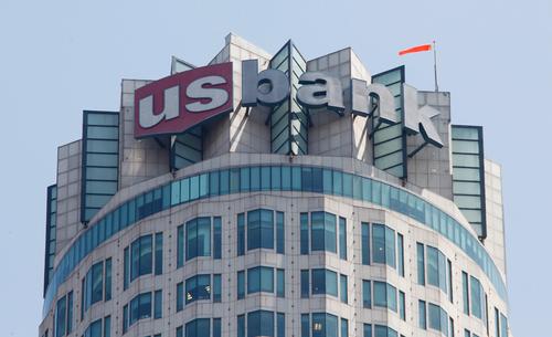 Overseas Union Enterprise (OUE) bought the tower in 2014 for US$367.5m 