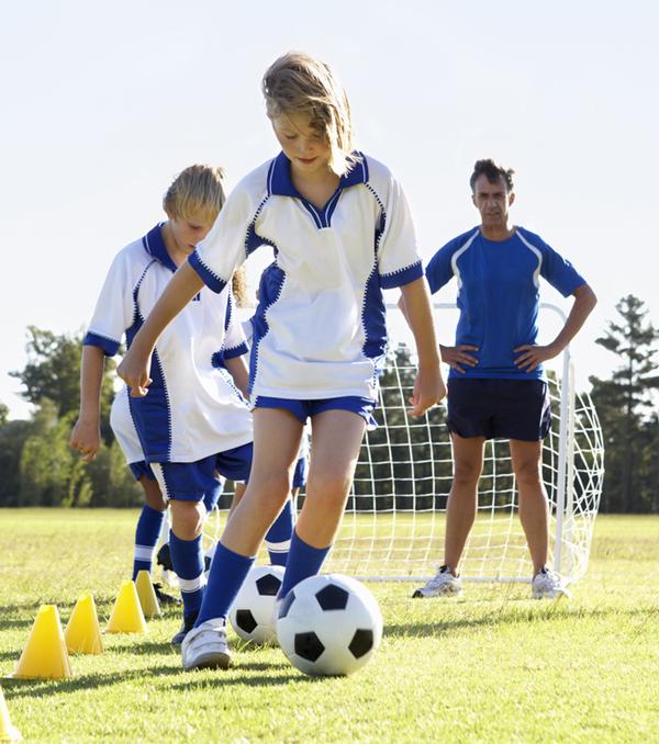 Coaches completing their Level Two Youth Award can apply for a bursary / shutterstock