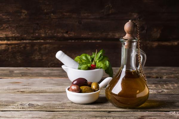 Eating the right fats and carbs is actually good for your health / ALL PHOTOS: WWW.SHUTTERSTOCK.COM