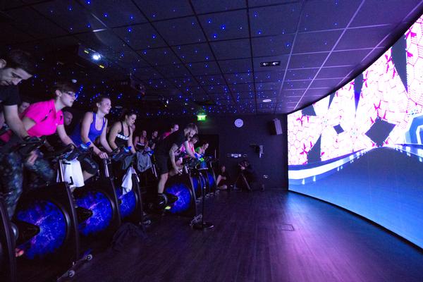 Boutique fitness clubs are able to foster a powerful sense of community. Dynamic group-ex cycling programmes 
can bring this feel to 
your studio also