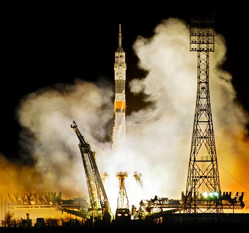 Russian Space Agency plans on sending tourists to ISS by 2018 