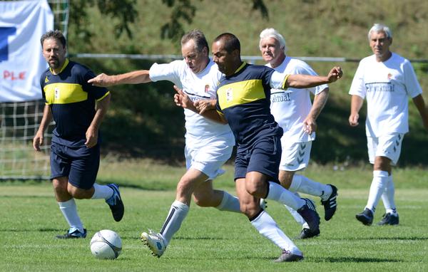 Changes to funding will encourage sports bodies to create new partnerships / muszy / shutterstock
