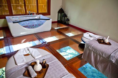 The spa offers Ayurvedic therapies plus Swedish, bamboo and four-hand massages / Huma Island Resort & Spa
