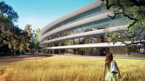 Commissioned by the late Steve Jobs, former Apple CEO, the design is intended to change staff behaviour / Foster + Partners