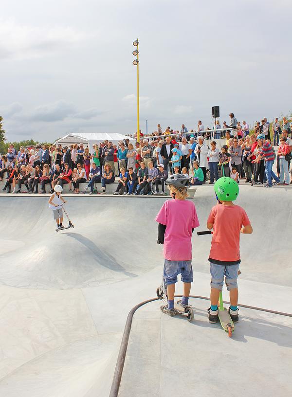 SNE Architects answered the problem of flooding with a skate park that drains away rainwater