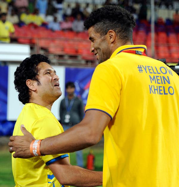 Sachin Tendulkar (left) co-owns ISL team Kerala Blasters