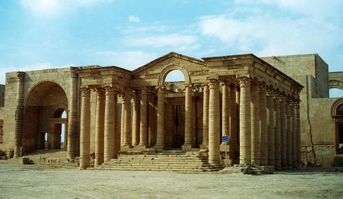 The fortress city of Hatra, which is more than 2,000 years old and is a UNESCO world heritage site, has been bulldozed by IS / UNESCO/Véronique Dauge