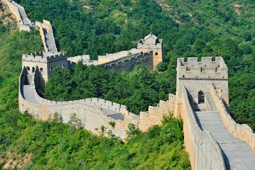 More than 7,000km of the Great Wall will be surveyed to identify sections which are most in danger / Shutterstock.com