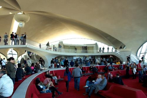 The terminal is synonymous in the US with the glamorous emergence of commercial air travel / Seamus Murray