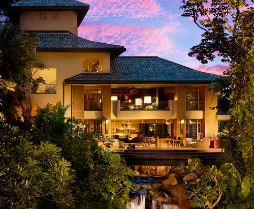 The Four Seasons Lanai in Hawaii, US, has undergone a multi-million dollar, lobby-to-roof renovation / Four Seasons