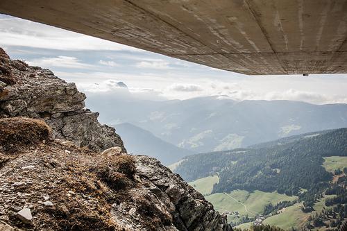 The museum offers unique views of both the Dolomites and the Alps / Zaha Hadid Architects 