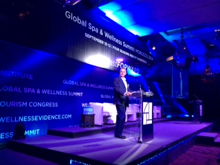 Chair emeritus Pete Ellis opens the Global Spa and Wellness Summit in Marrakech, Morocco / Liz Terry