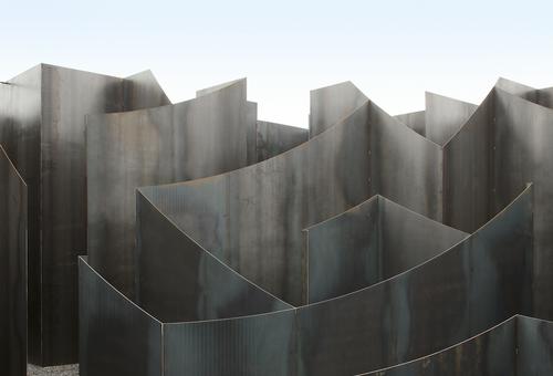 / Filip Dujardin