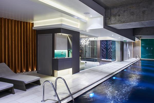 The club features a dramatic black swimming pool / PHOTOS: Third Space