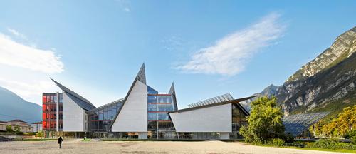 MUSE science museum, Trento, Italy, provides a striking setting for the Ecsite conference / Hufton+Crow MUSE science museum, Trento, Italy, provides a striking setting for the Ecsite conference / Hufton+Crow