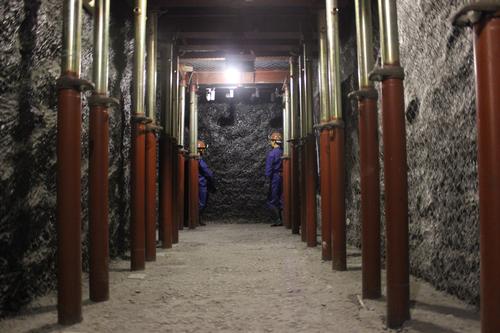 The third floor features a recreation of a Quang Ninh coal mine / Discover Halong