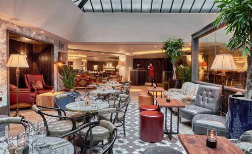100 Wardour St is split across two floors / D&D London