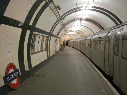 Aldwych Station has been closed since 1994, but was used during the First and Second World Wars to store collections from the National Portrait Gallery and The British Museum / flickr.com/diamondgeezer 