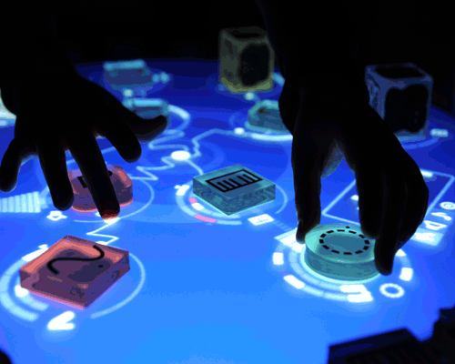 Barco and Projectiondesign team up with Holovis and Reactable at EAS 2013