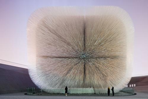 The developers approached Heatherwick Studio after seeing Seed Cathedral, the studio's entry at the 2010 World Expo in Shanghai / Heatherwick Studio