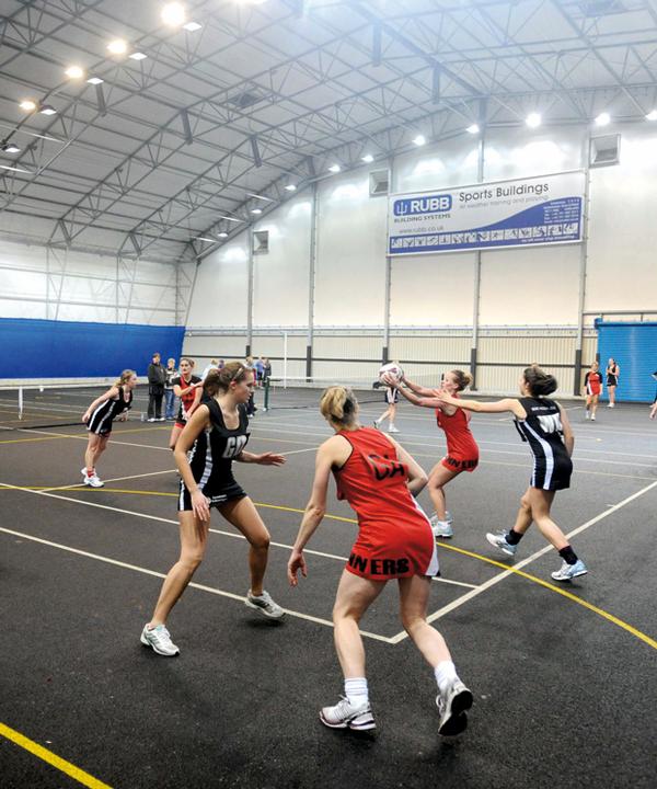 Rubb takes centre court at Budehaven