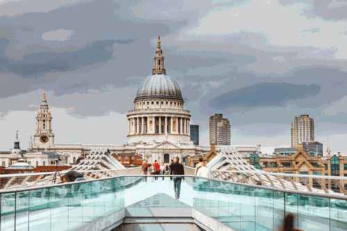 Britain's religious buildings attracting the crowds