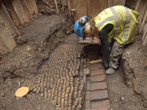 The Curtain Theatre was re-discovered buried underground in 2011 / Galliard Homes 