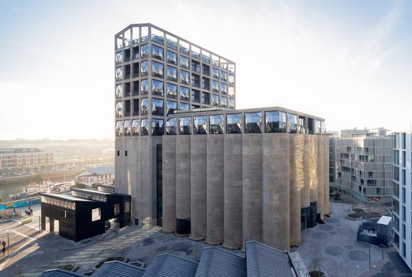 The museum building, a former grain silo, is located on the V&A Waterfront