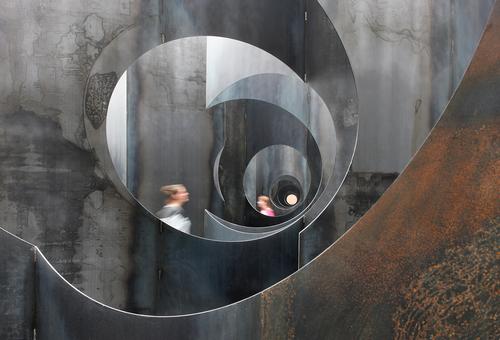 / Filip Dujardin