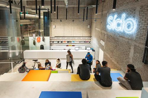 Designer Ignacio Cadena said 'it is an impeccable feat of construction, lighting, structural and acoustic design'
/ Jaime Navarro Soto