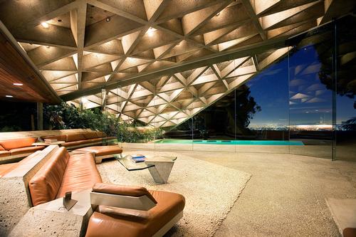 The building’s design has constantly evolved over the past 30 years, with Goldstein and designer John Lautner working together to refine and adapt the property