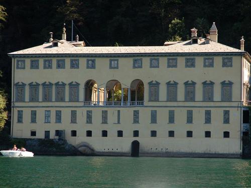  Villa Pliniana’s land was originally built on by Count Giovanni Anguissola in 1573, and has been visited by the likes of Lord Byron and Napoleon
