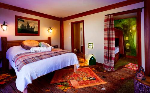 The lodge accommodation has been themed for an immersive fairytale experience / Merlin Entertainments 