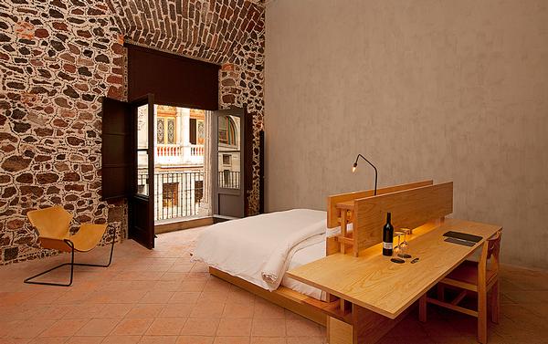 The latest hotel, Downtown Mexico, opened in Mexico City in June 2012 