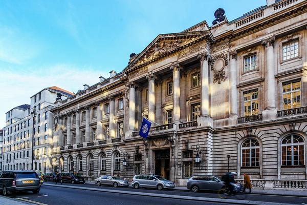 The Royal Automobile Club on Pall Mall has 17,000 members