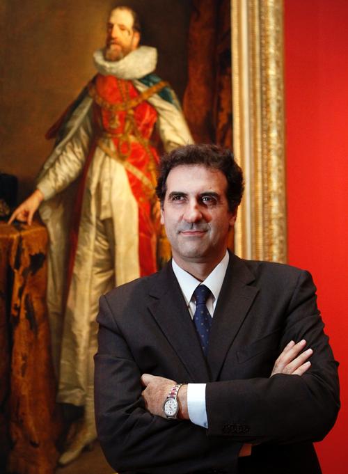 Gabriele Finaldi standing in front of Van Dyck's Portrait of Henry Danvers, Earl of Danby / National Gallery/Sergio Enriquez-Nistal