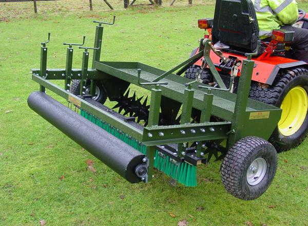SCH launches three point linkage mounted groomer