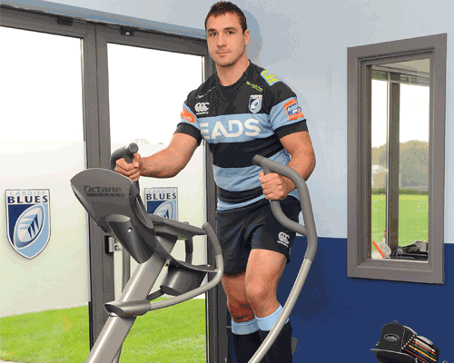 Cardiff Blues RFC adds Octane Fitness LateralX x-trainer