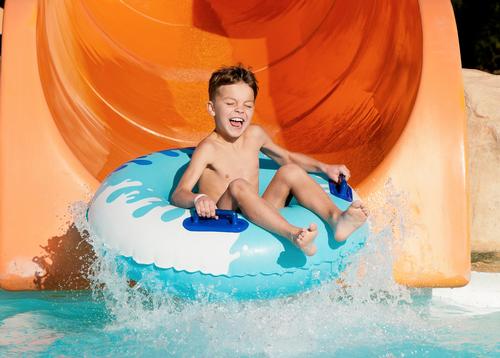Universal looks to be planning a new waterpark in Orlando / Shutterstock.com/VaLiza