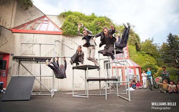 Parkour teachers need to be able to encourage learners to develop their own approach to the activity / photo: williams belle