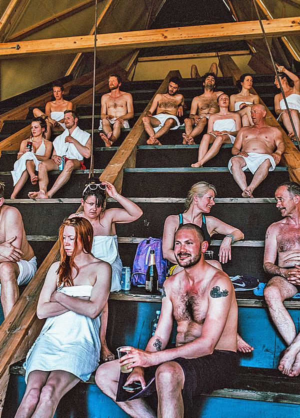 A sauna project in Norway attracts younger people with its mix of socialising, art and music