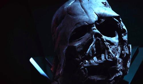 The trailer includes iconic images from the previous Star Wars films / Disney