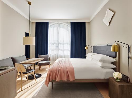 The hotel has 211 guest rooms / Design Hotels