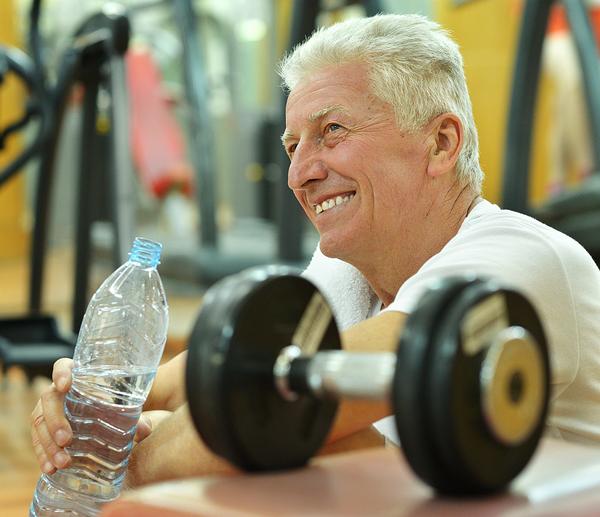Older people who exercise experience improvements in attention and mental speed / photo:www.shutterstock.com/Ruslan Guzov