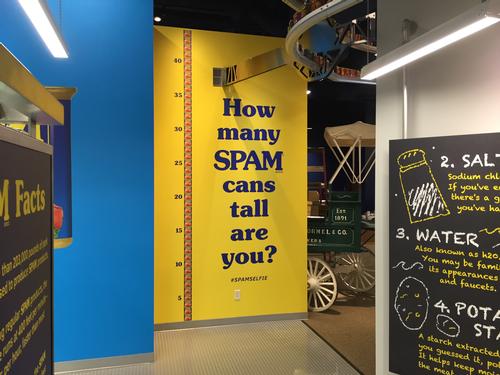 Visitors can see how many cans of Spam they are in height 